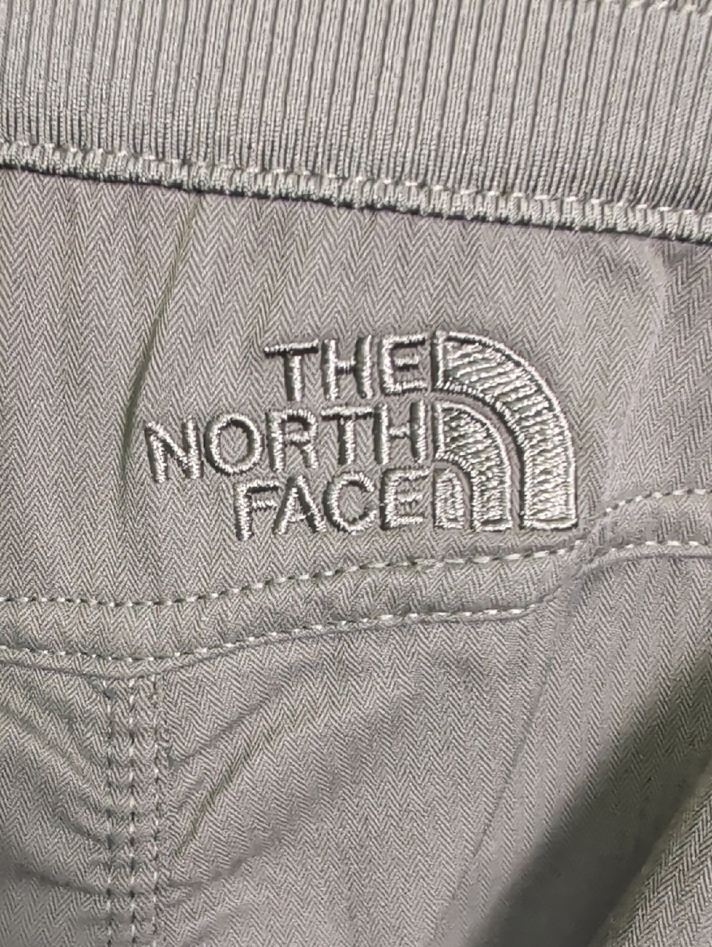 The North Face Ladies Large Capris Outdoor Trousers L Pants - Picture 2 of 16